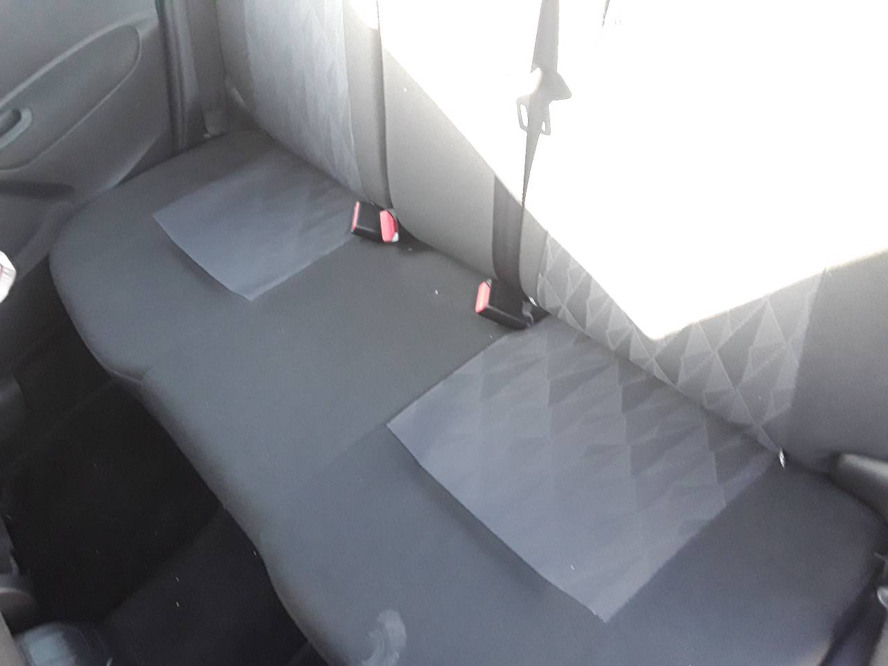 Asientos traseros, foto 1 de 2