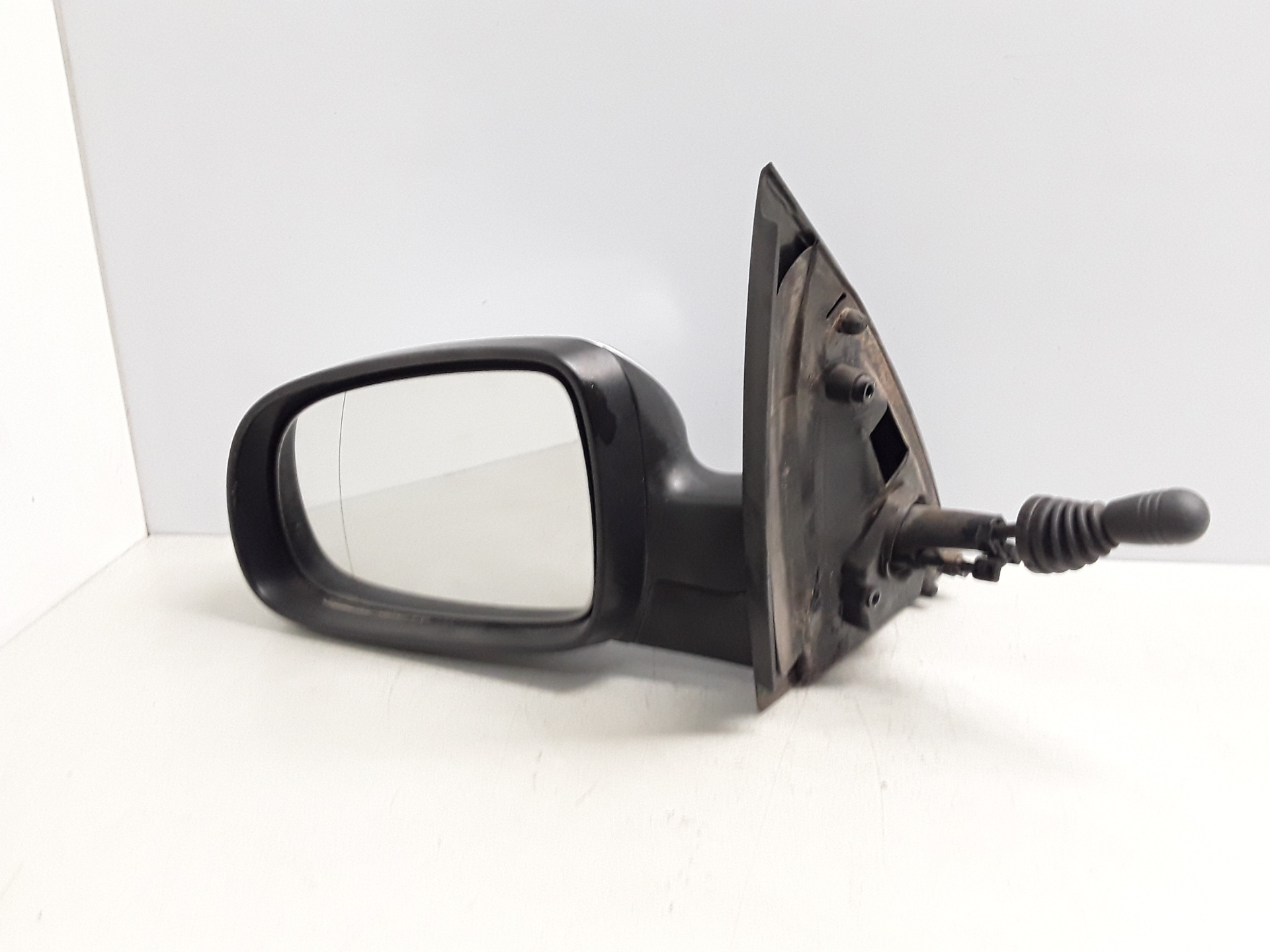 Retrovisor izquierdo