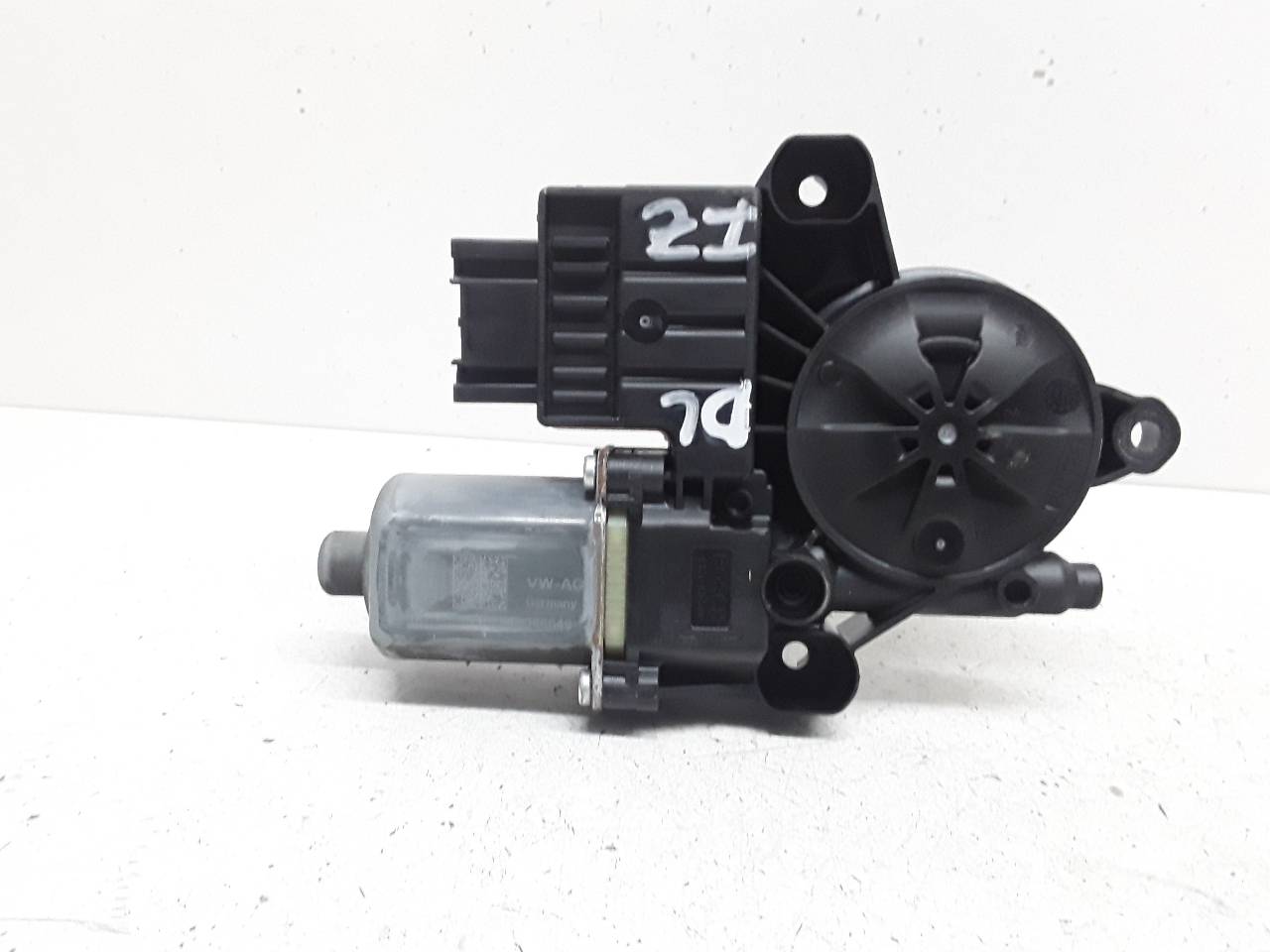 Motor elevalunas delantero izquierdo, foto 1 de 3