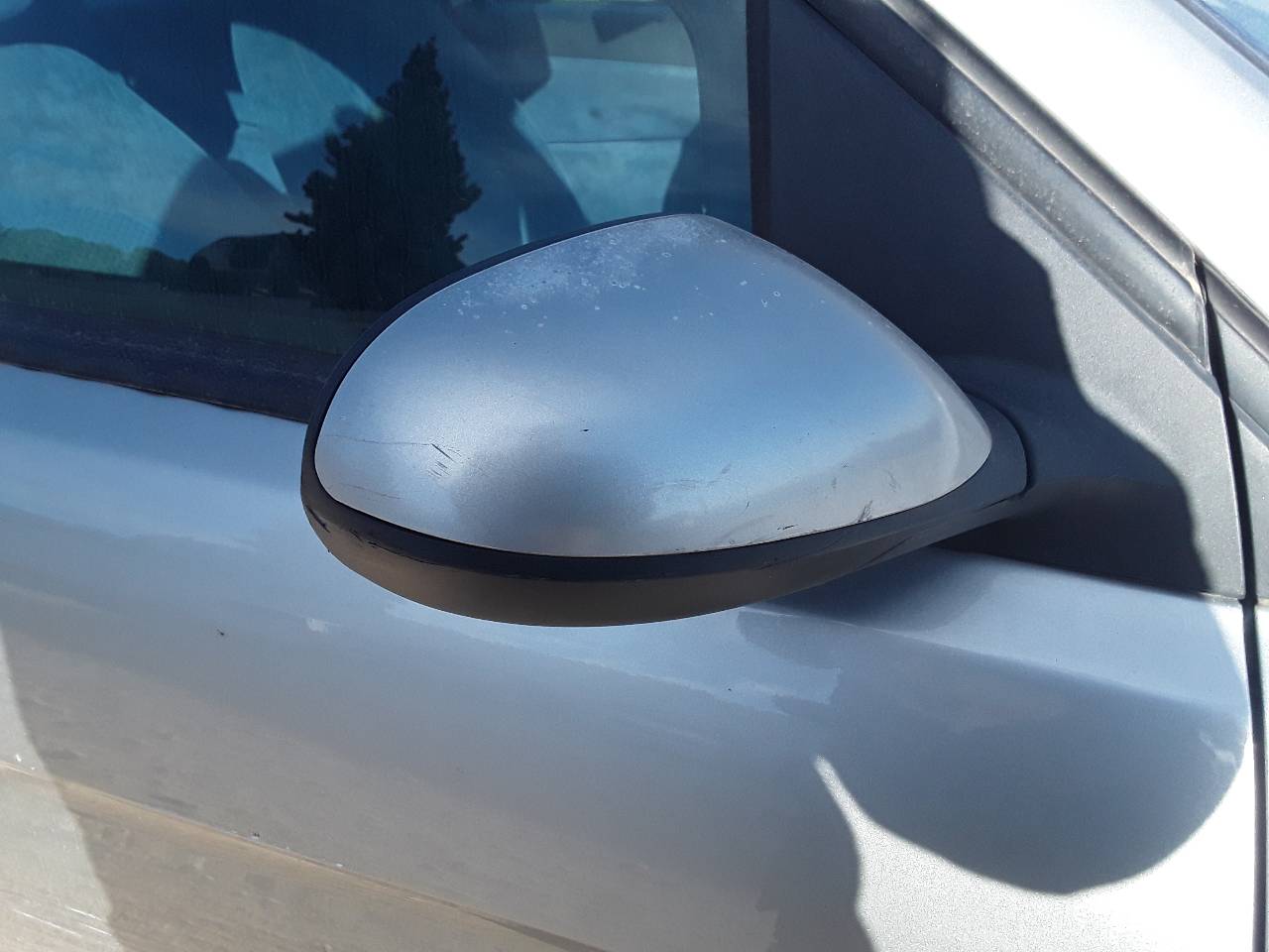 Retrovisor derecho