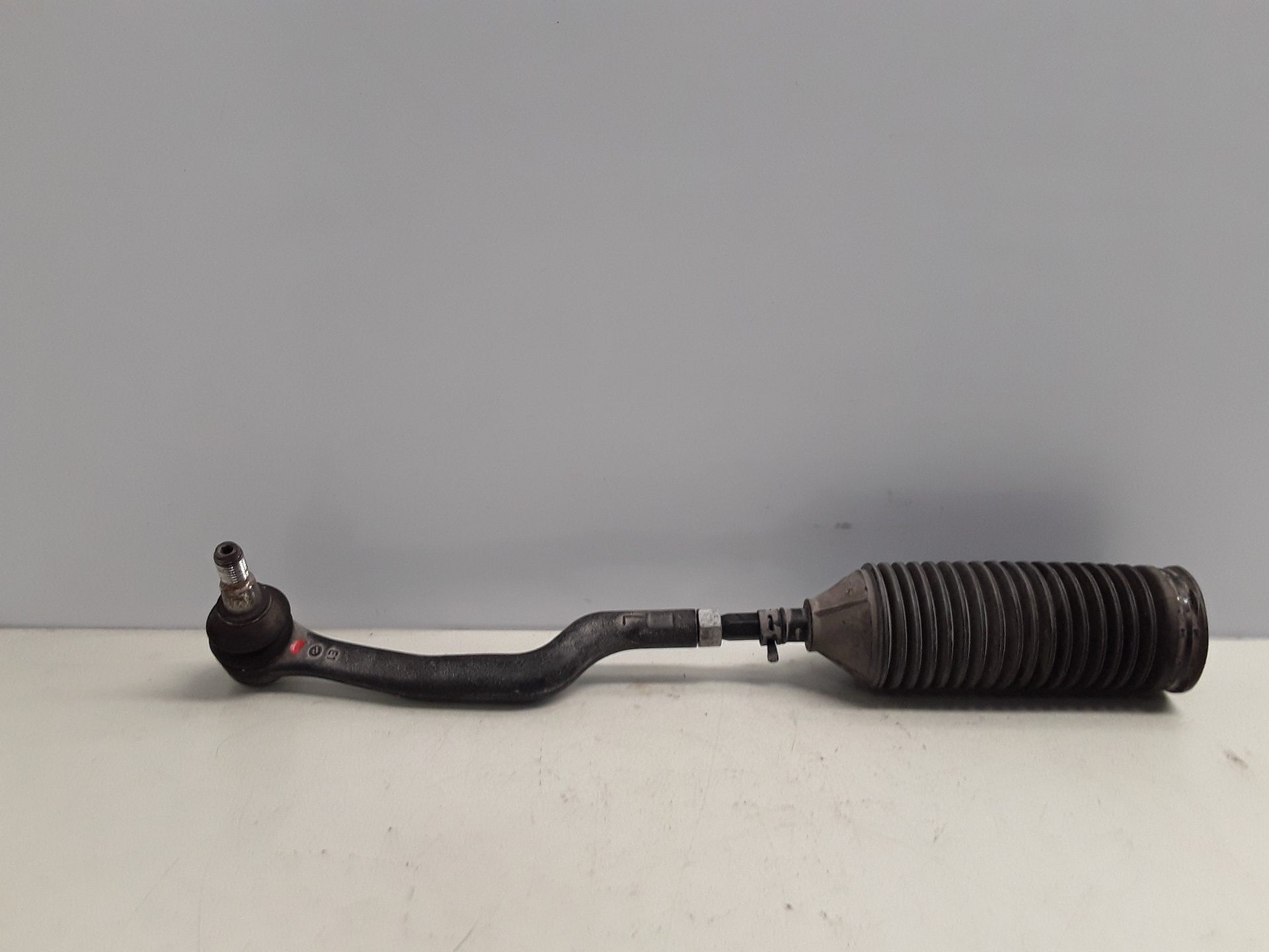 Rotula axial
