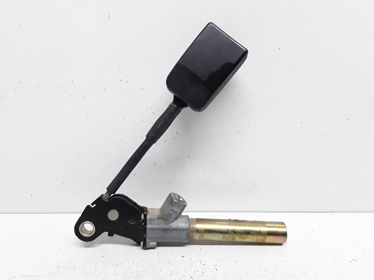 Cinturon seguridad delantero derecho