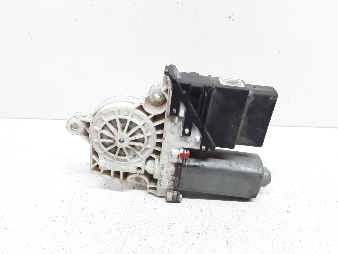 Motor elevalunas trasero izquierdo, foto 1 de 3
