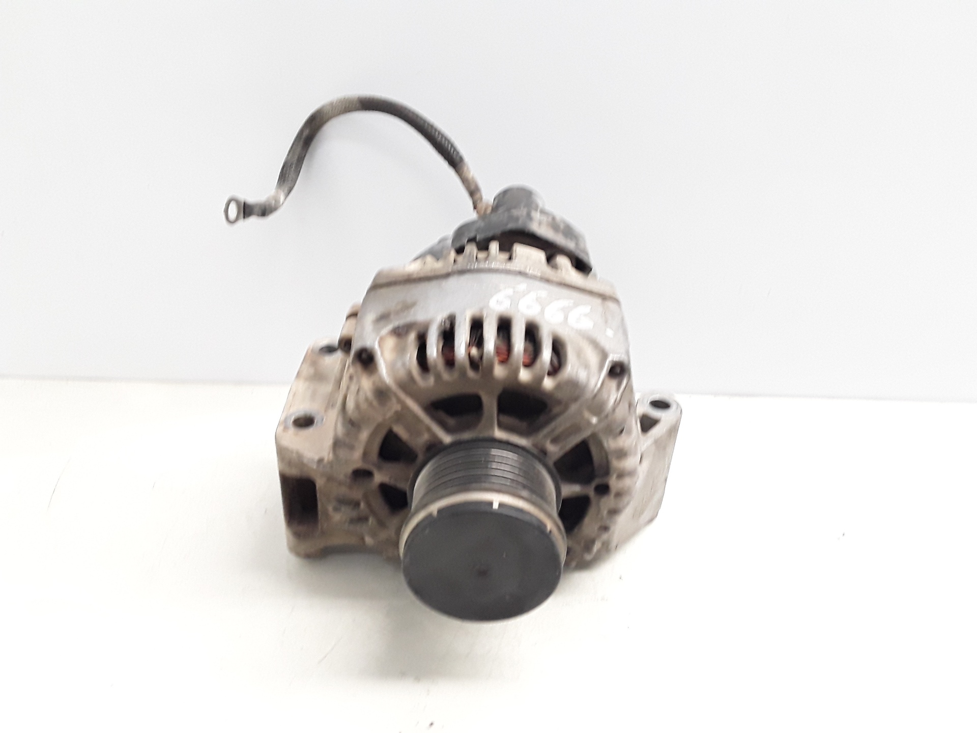 Alternador