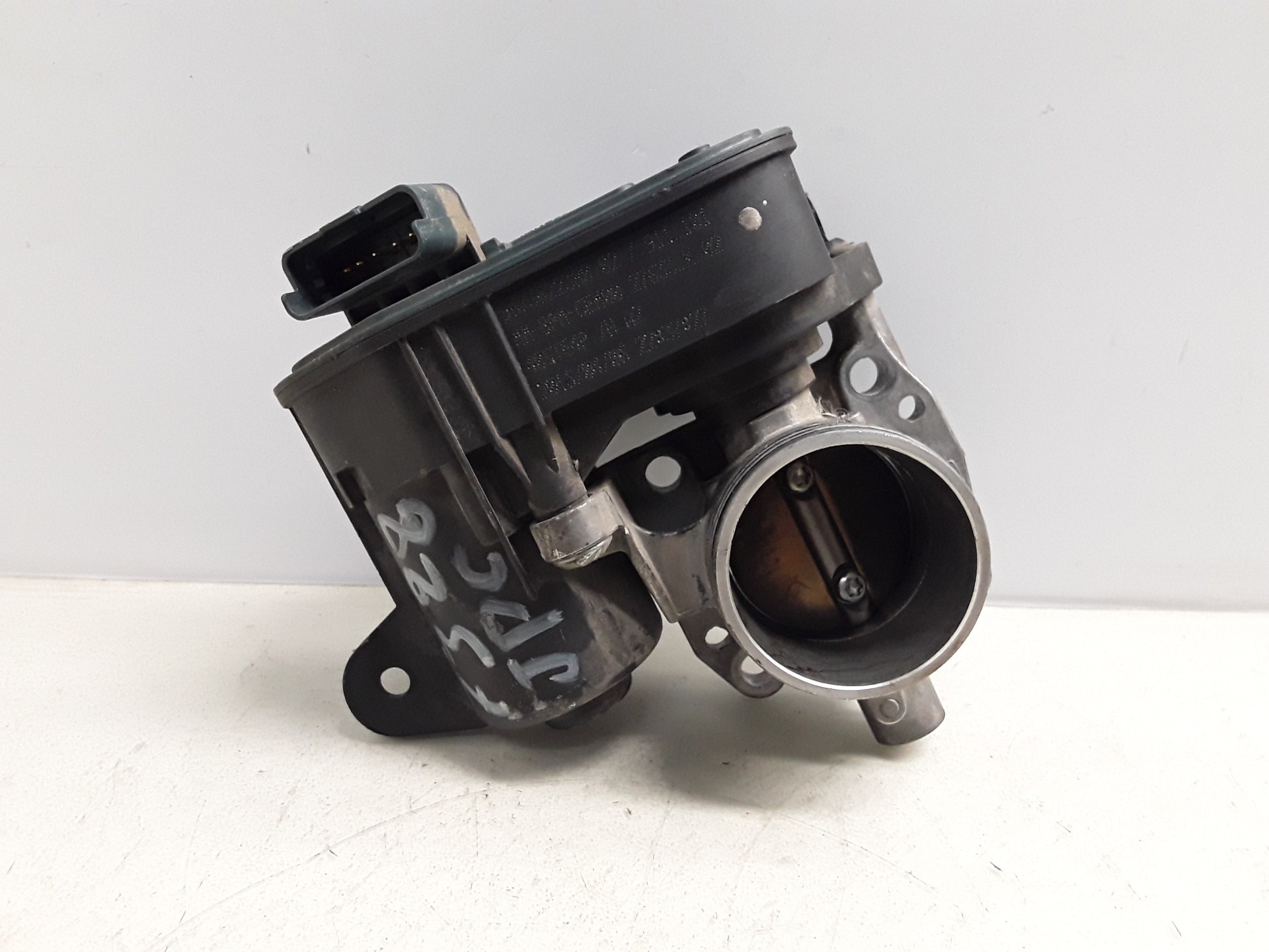 Throttle body, photo 1 of 5