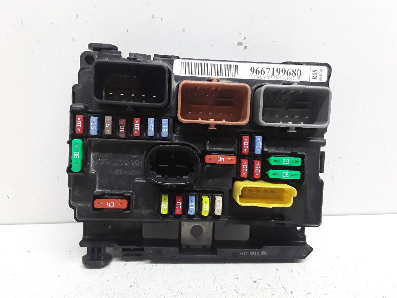 Caja reles / fusibles