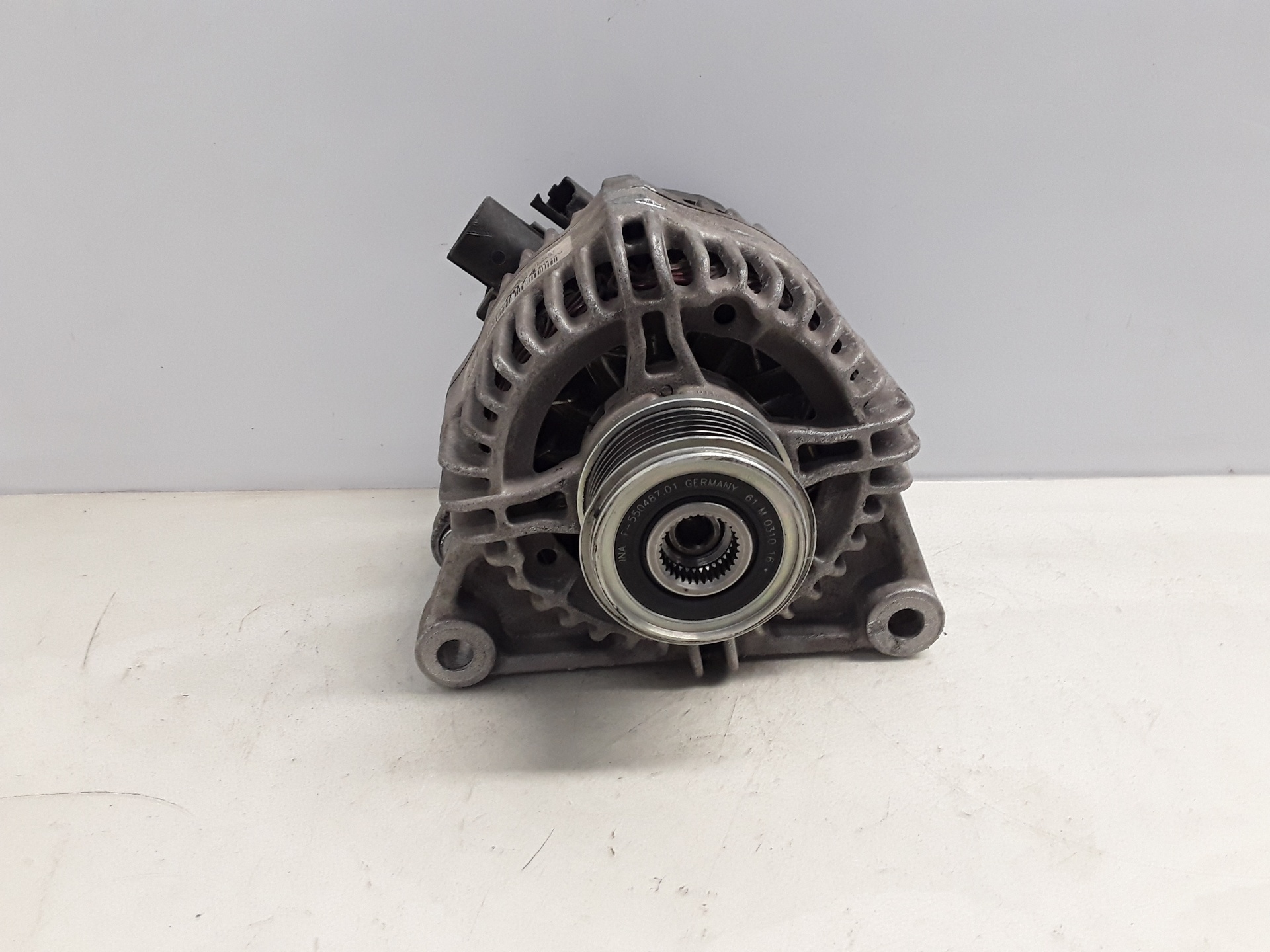 Alternador