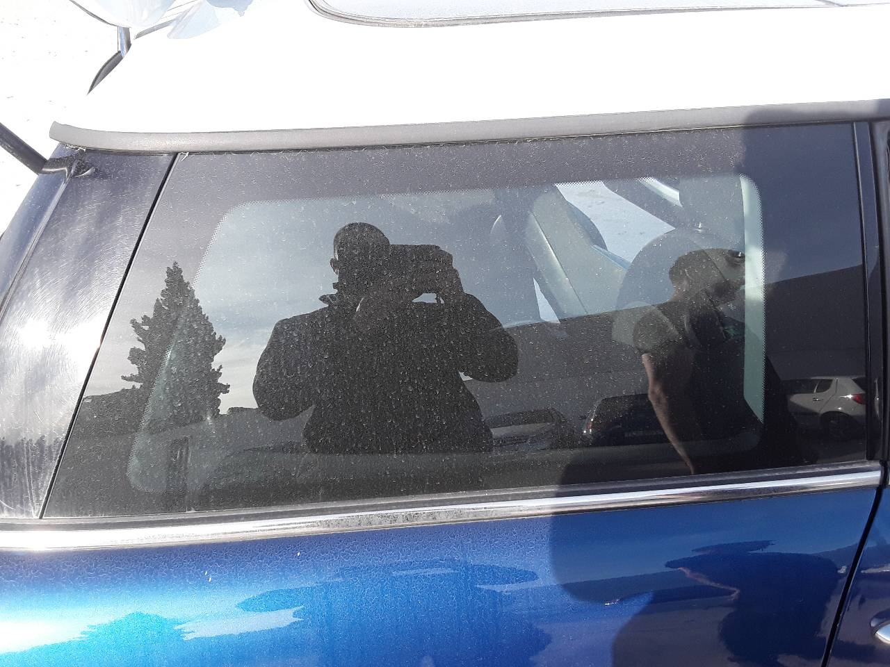 Vitre de custode arrière droite, photo 1 sur 1