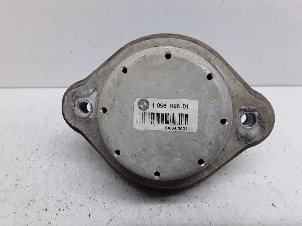 Soporte motor izquierdo