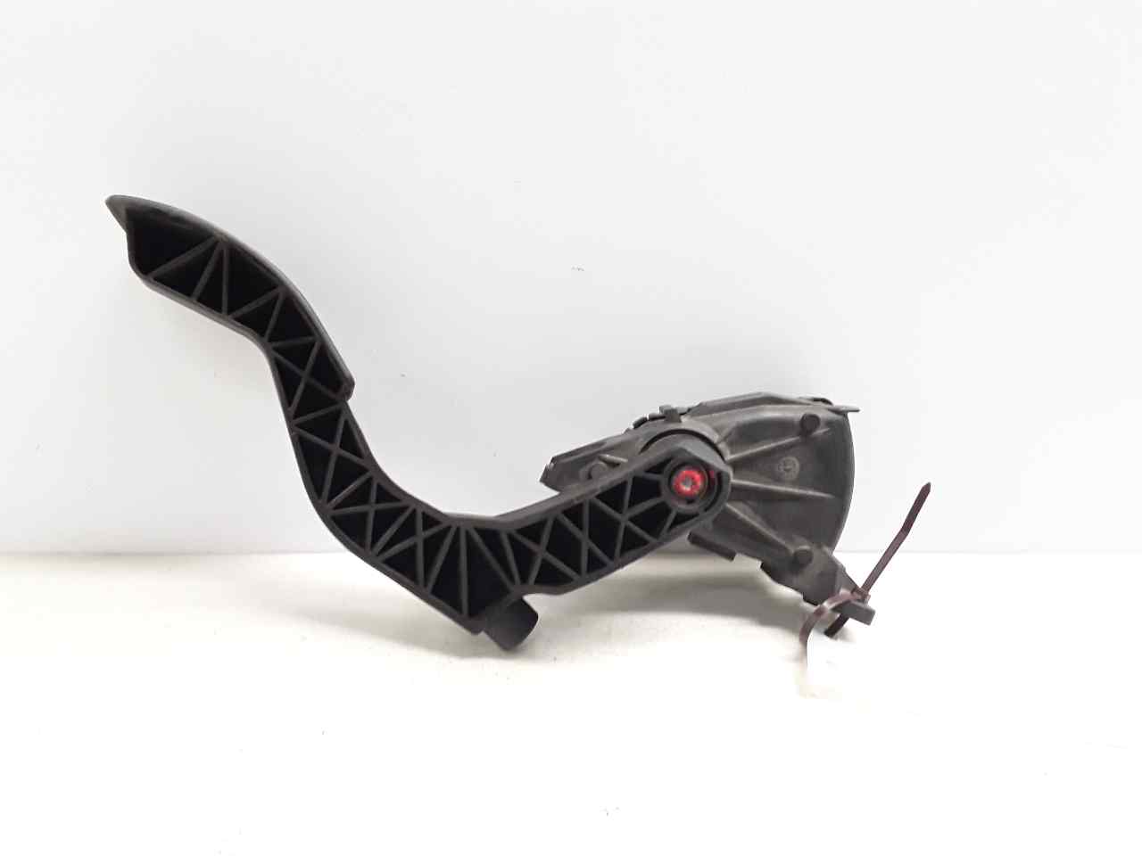 Pedal acelerador