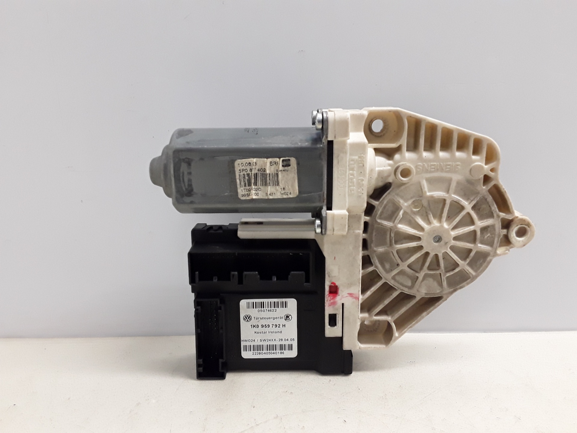 Motor elevalunas delantero izquierdo