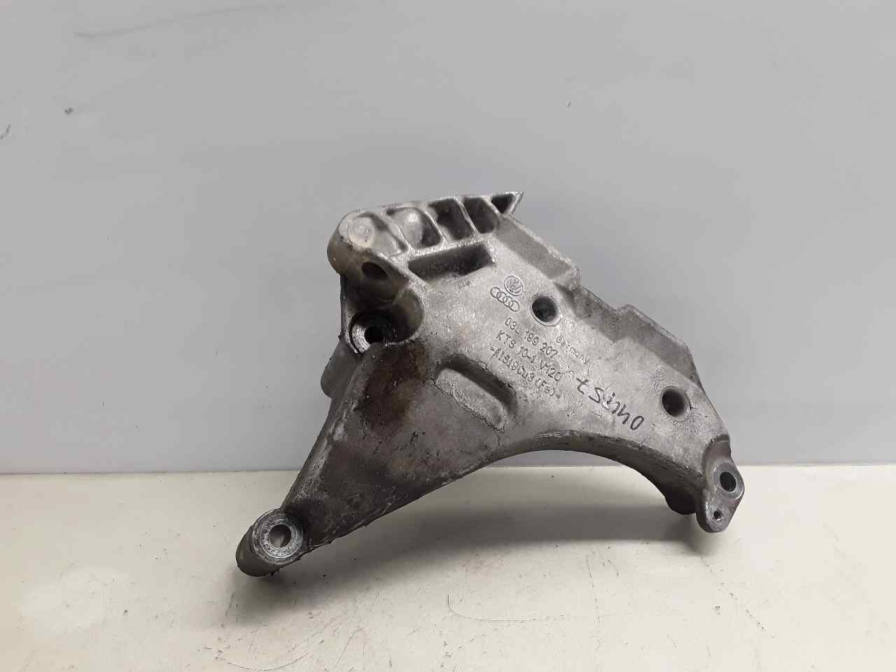 Soporte motor derecho