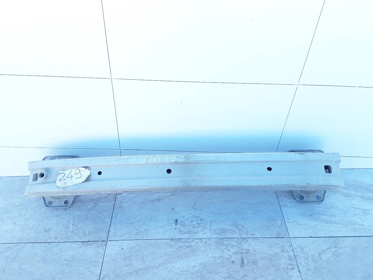 Refuerzo paragolpes delantero