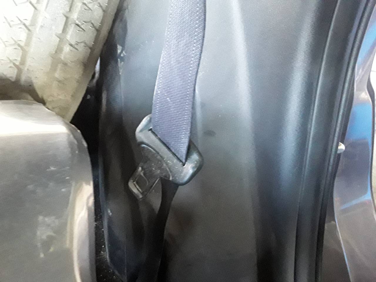 Cinturon seguridad trasero izquierdo, foto 1 de 2