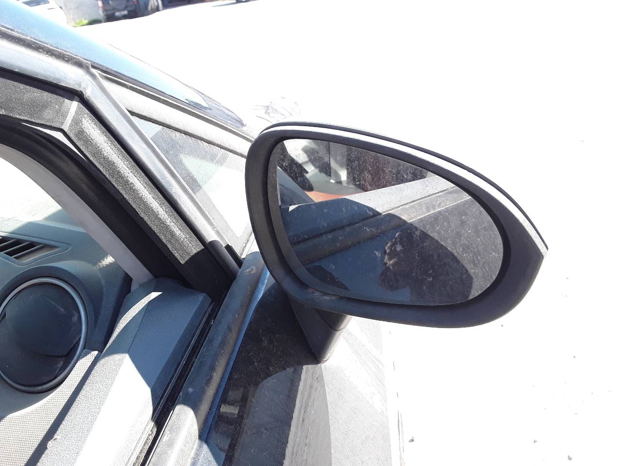 Retrovisor derecho