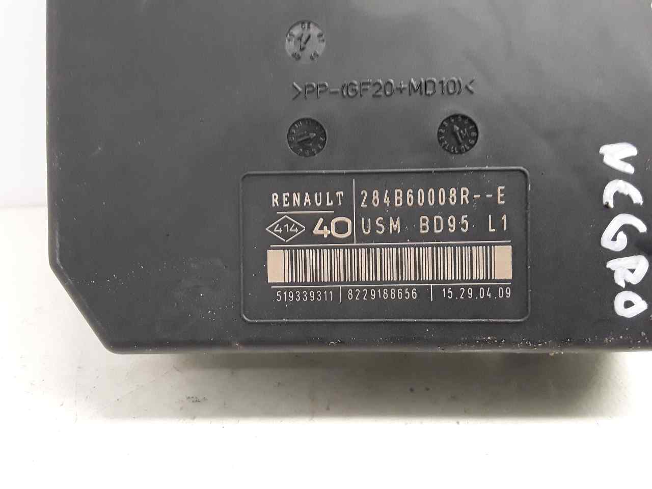 Caja reles / fusibles