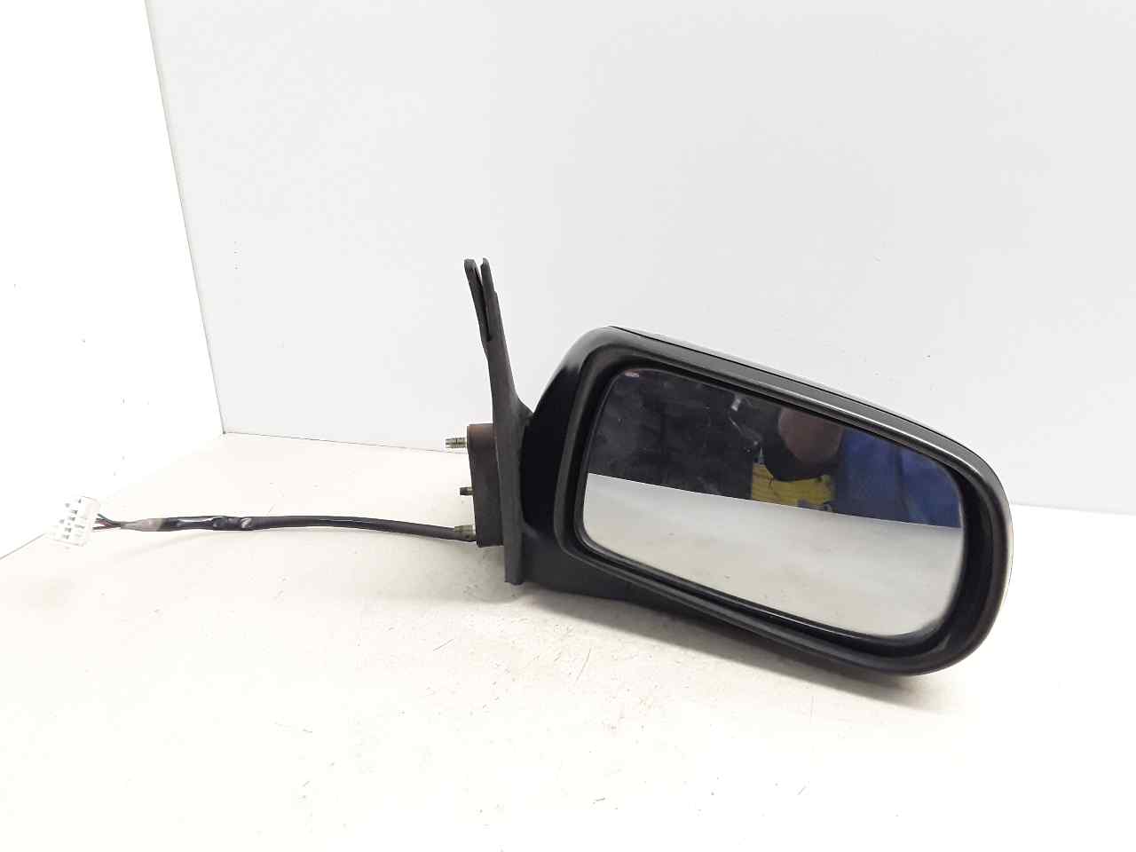 Retrovisor derecho, foto 1 de 3