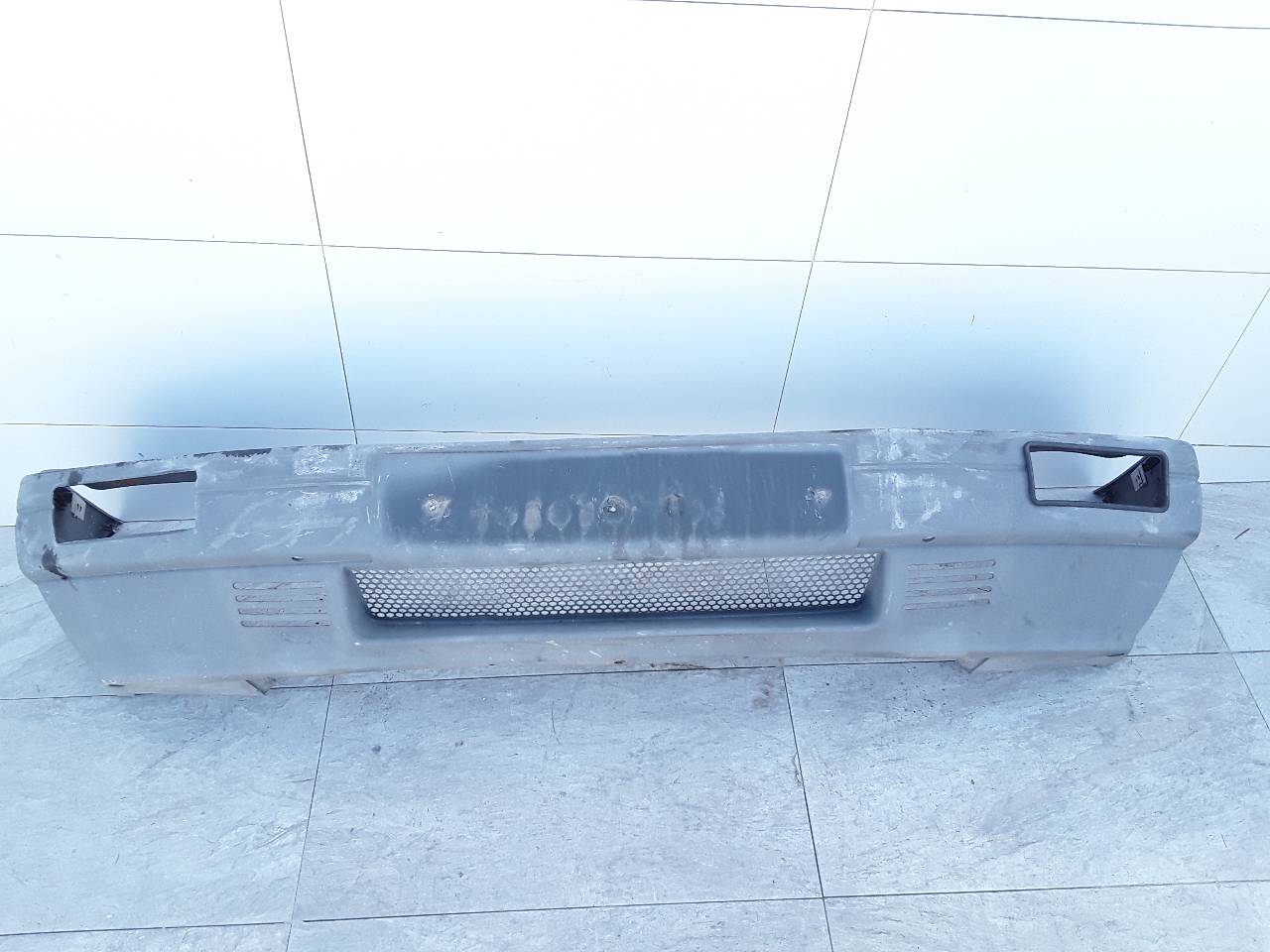Paragolpes delantero