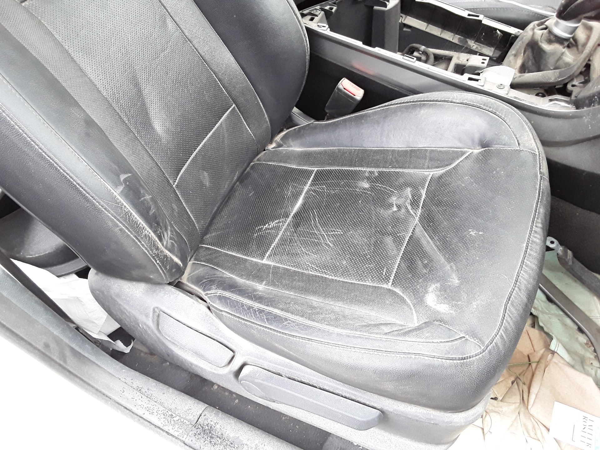 Asiento delantero derecho