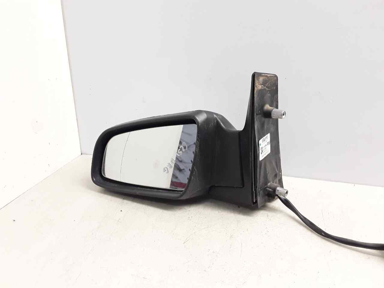 Retrovisor izquierdo