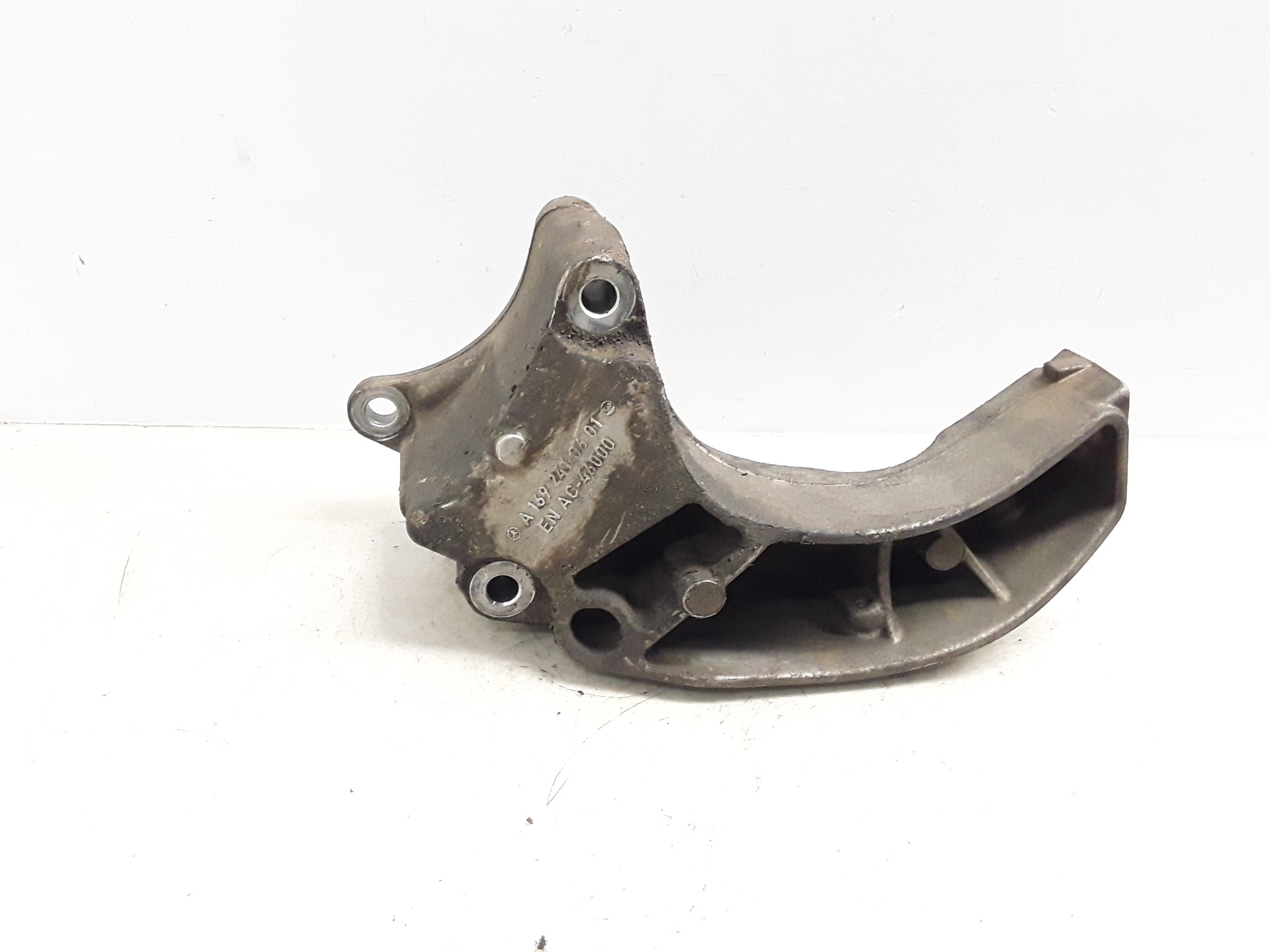 Soporte motor trasero
