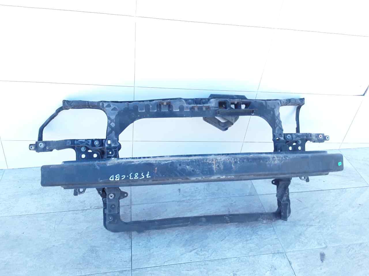 Panel frontal