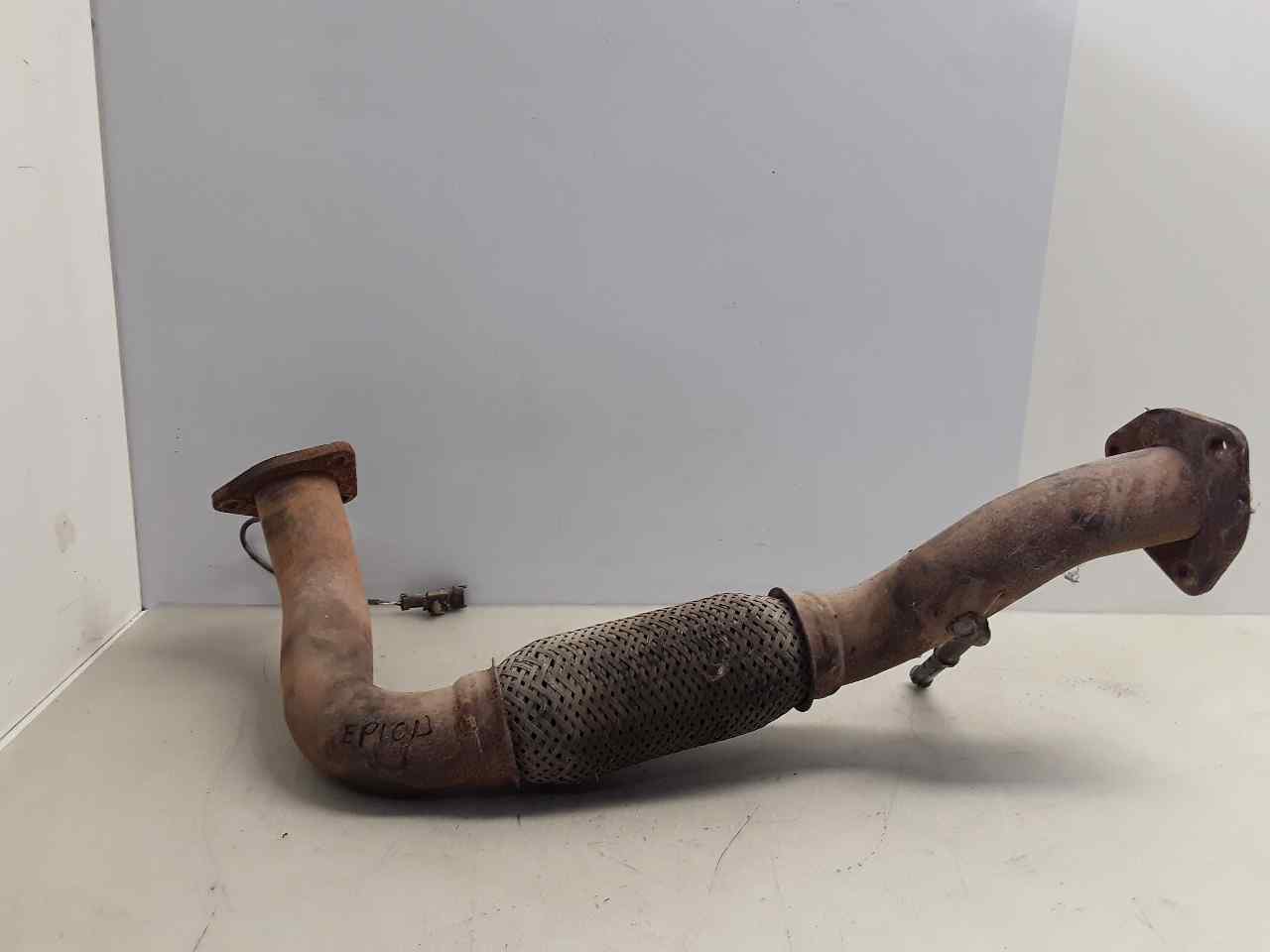 Tubo escape delantero
