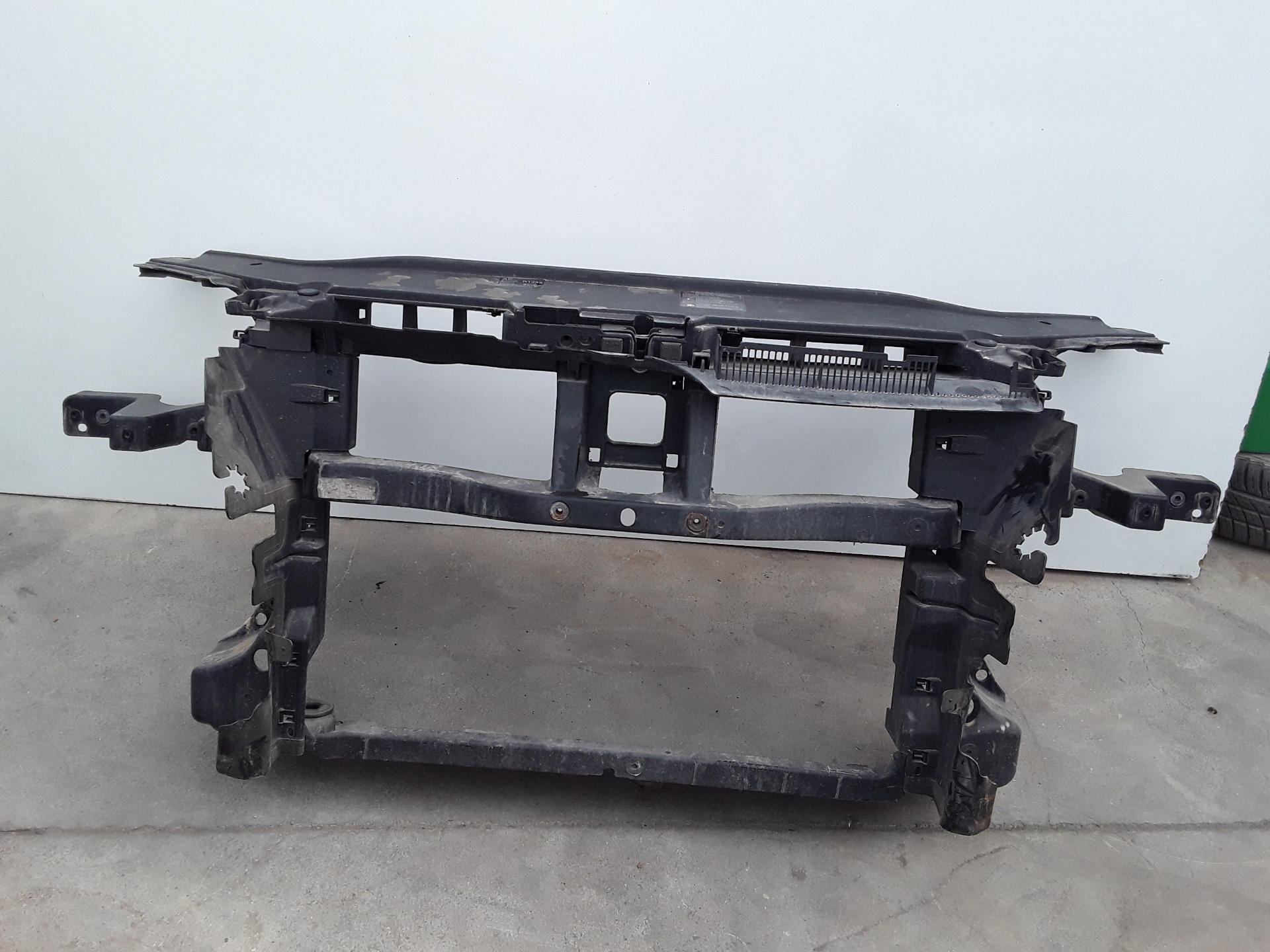 Panel frontal, foto 1 de 2