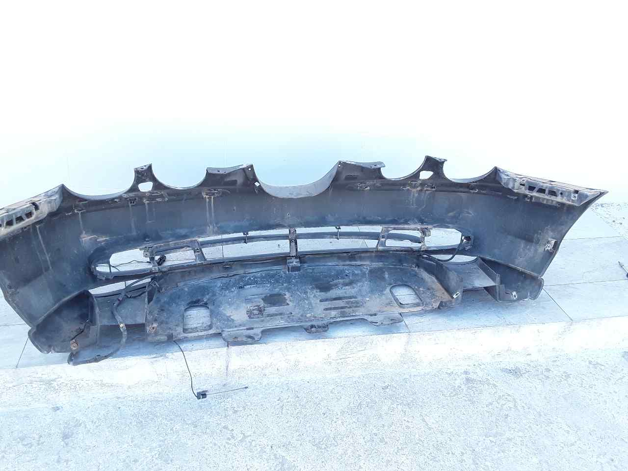Paragolpes delantero, foto 1 de 10