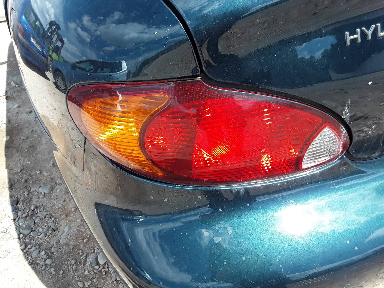 Piloto trasero izquierdo