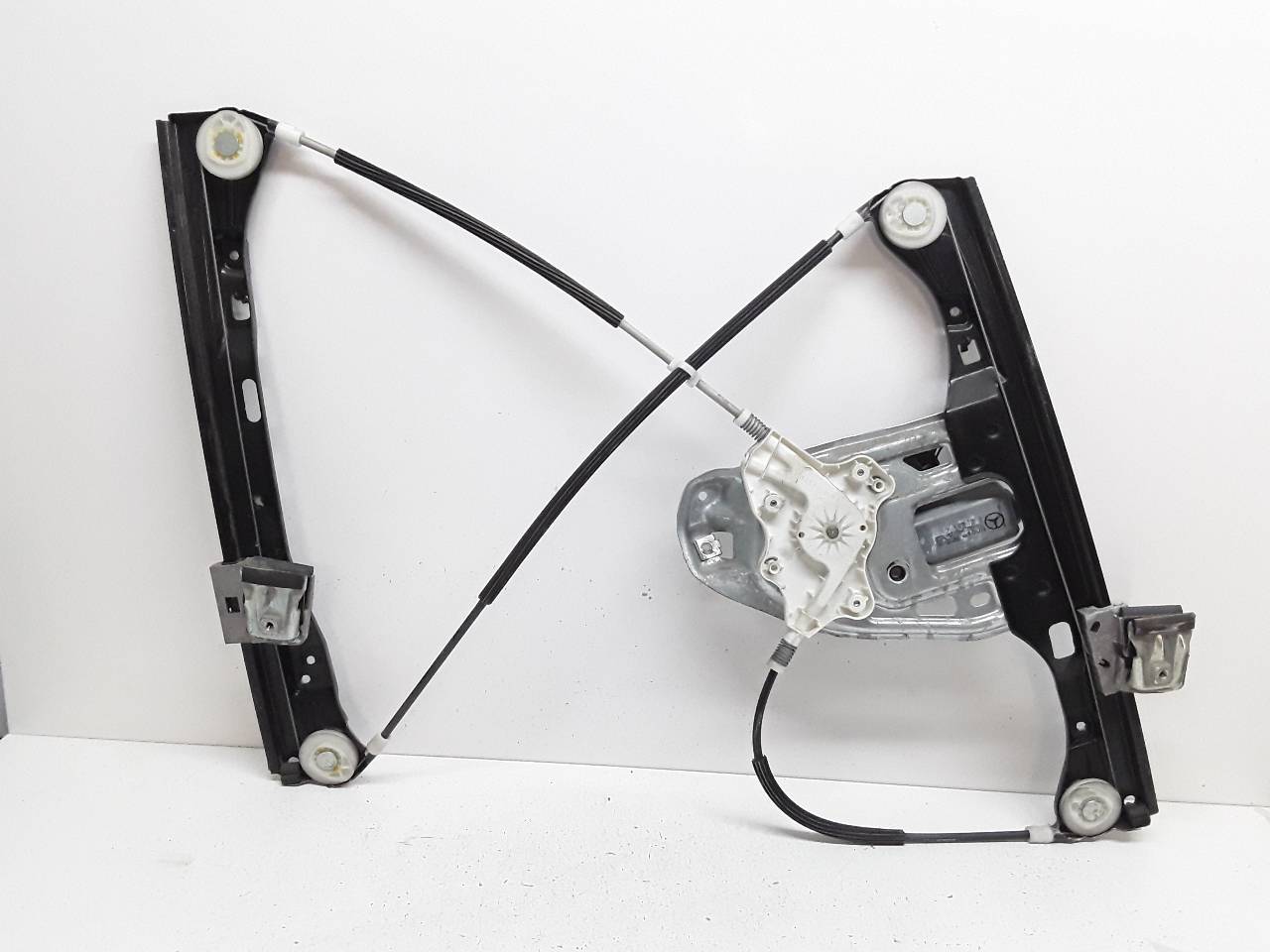 Elevalunas delantero derecho