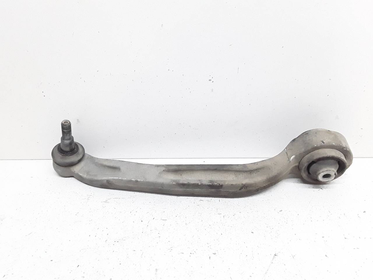 Brazo suspension superior delantero derecho, foto 1 de 2