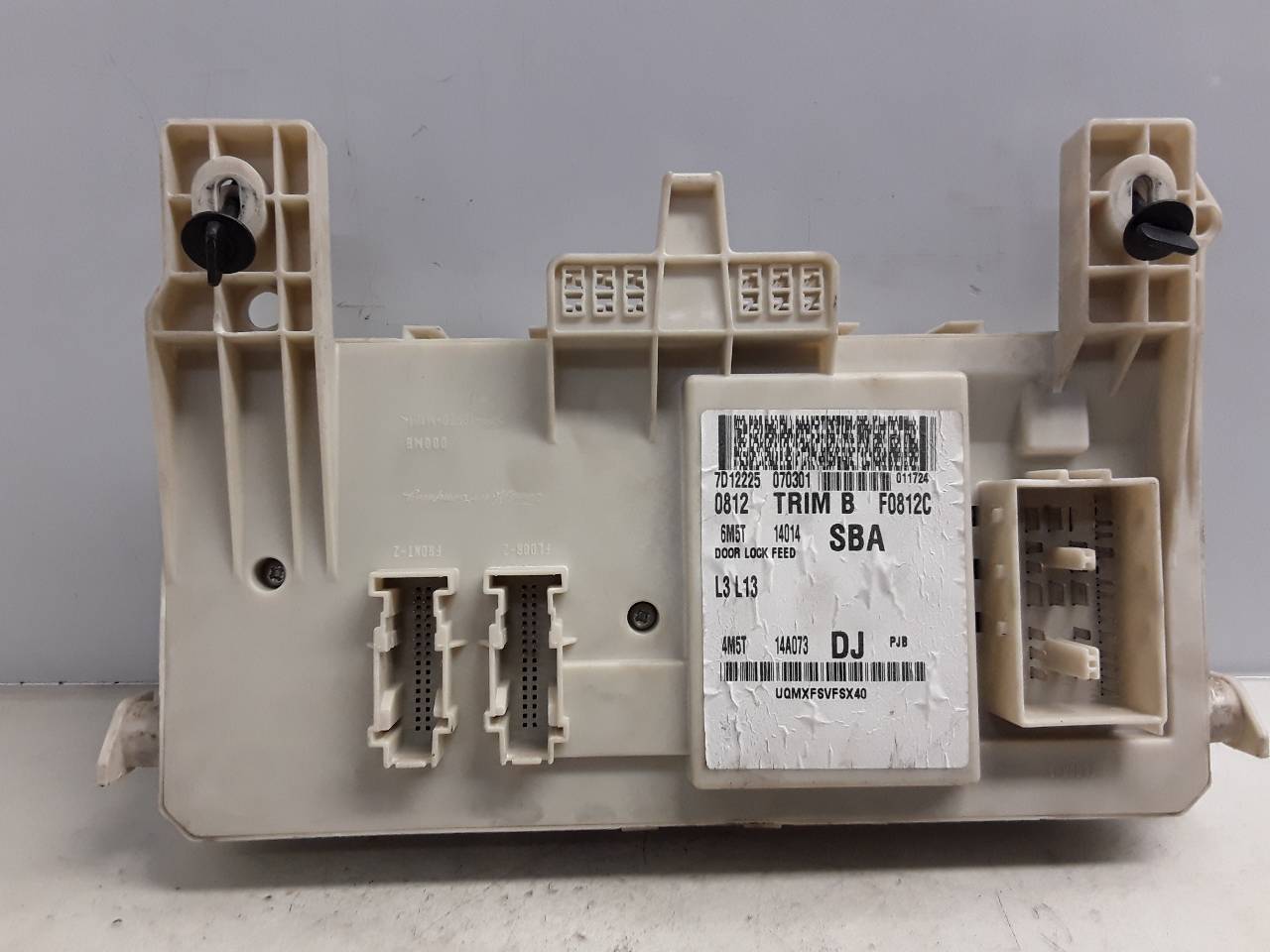 Caja reles / fusibles, foto 1 de 3