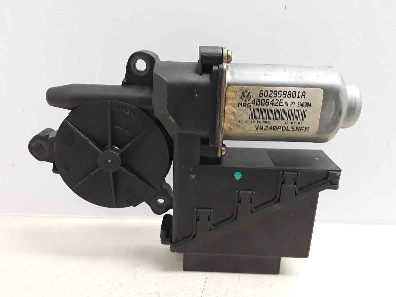 Motor elevalunas delantero derecho