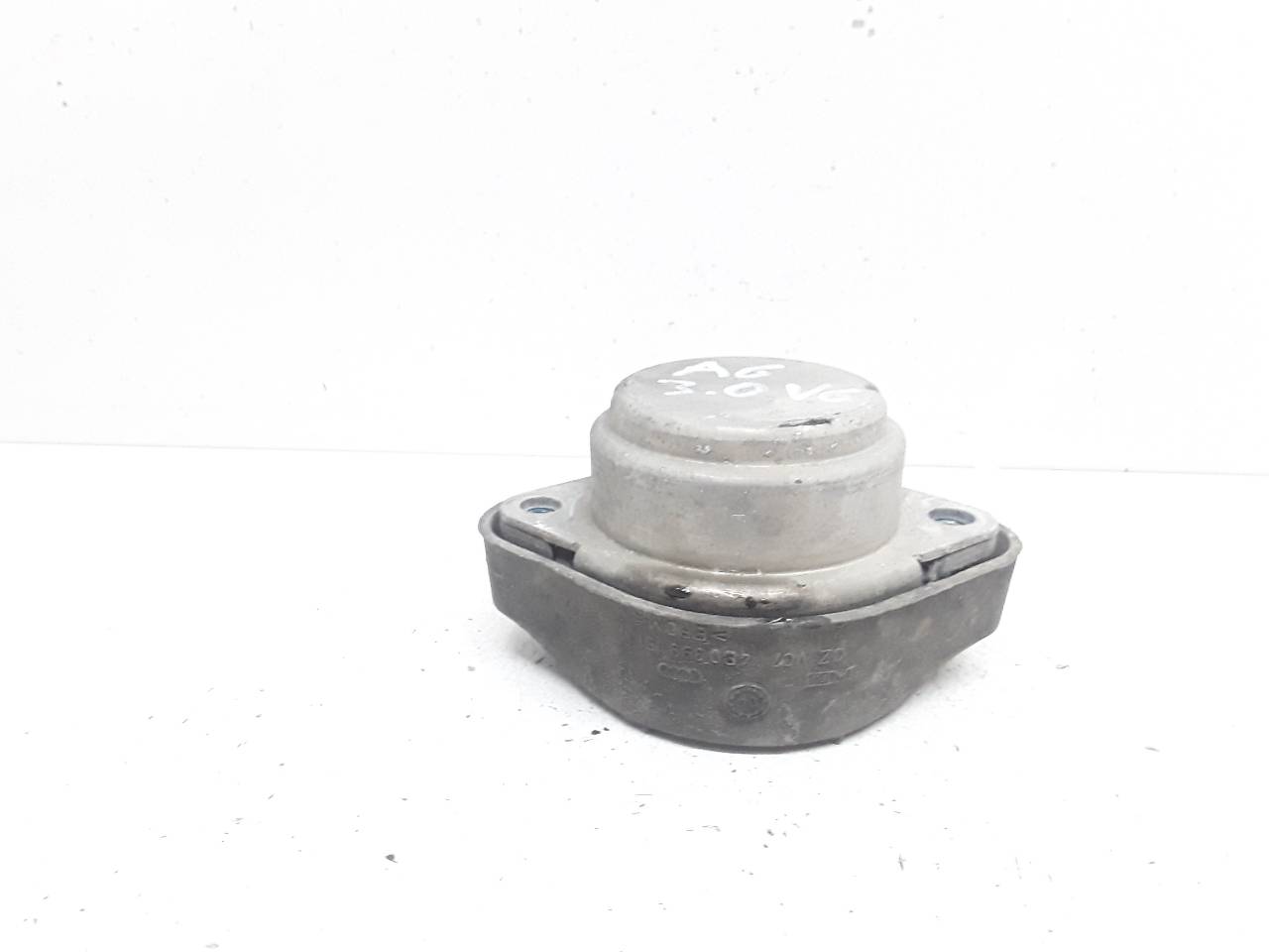 Soporte motor derecho