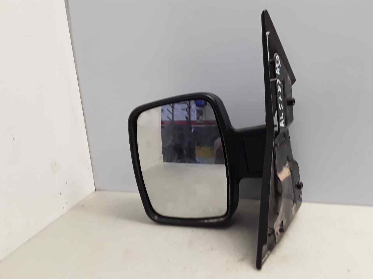 Retrovisor izquierdo, foto 1 de 3