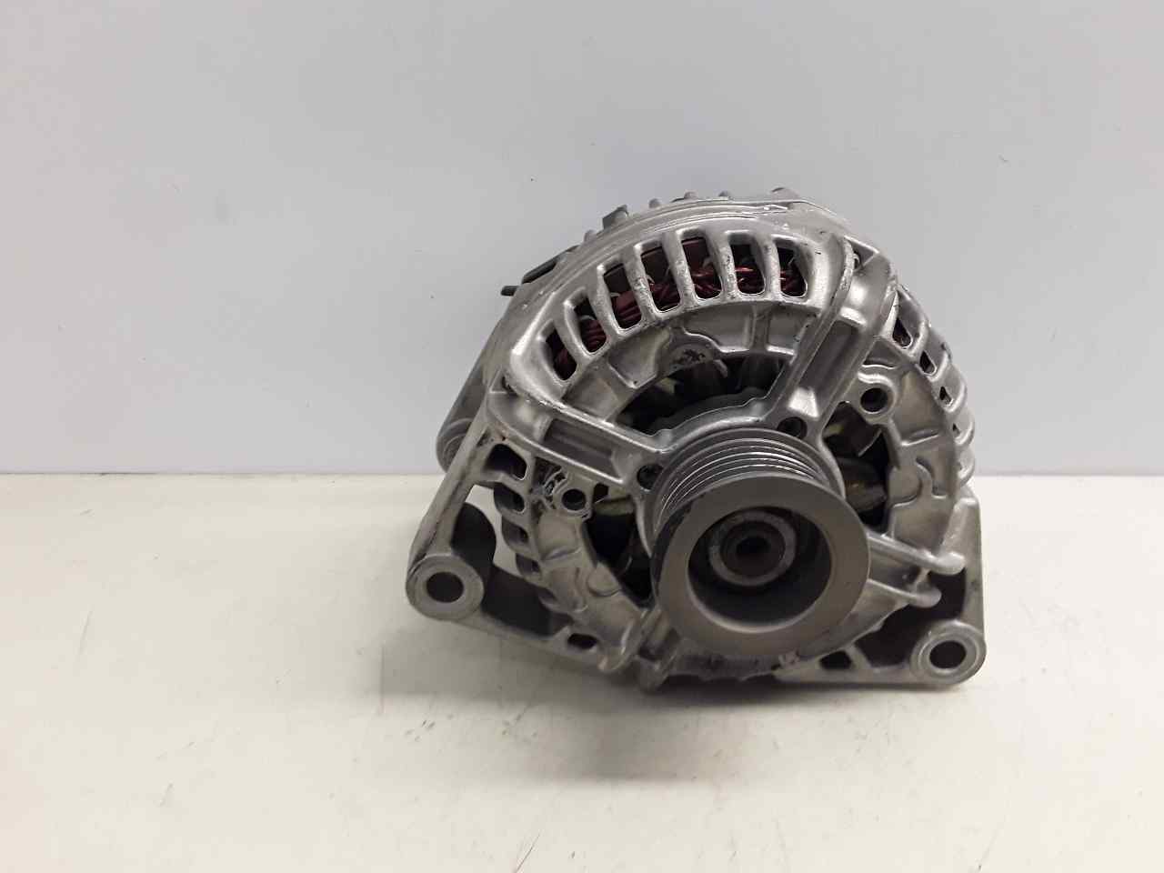 Alternador