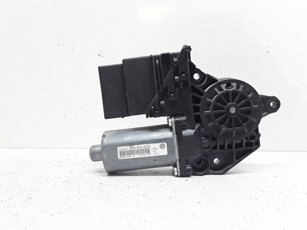 Motor elevalunas trasero derecho