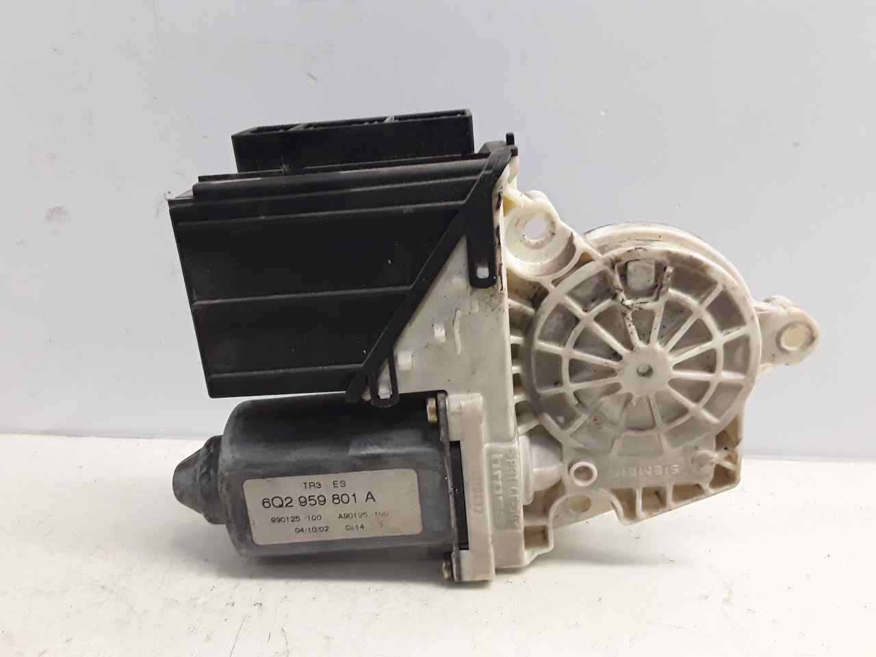 Motor elevalunas delantero derecho