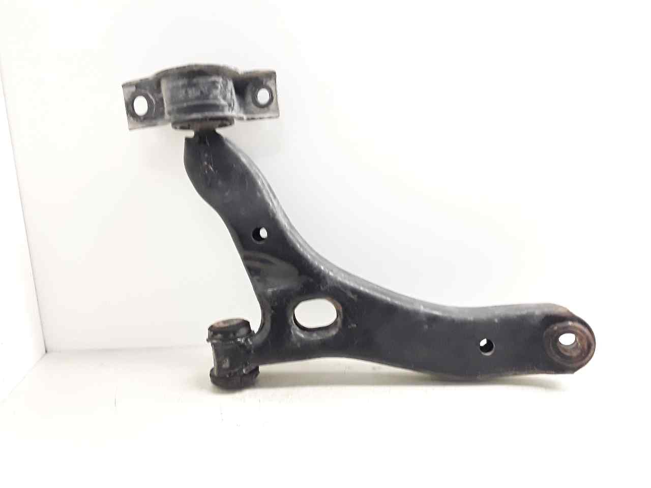 Brazo suspension inferior delantero izquierdo