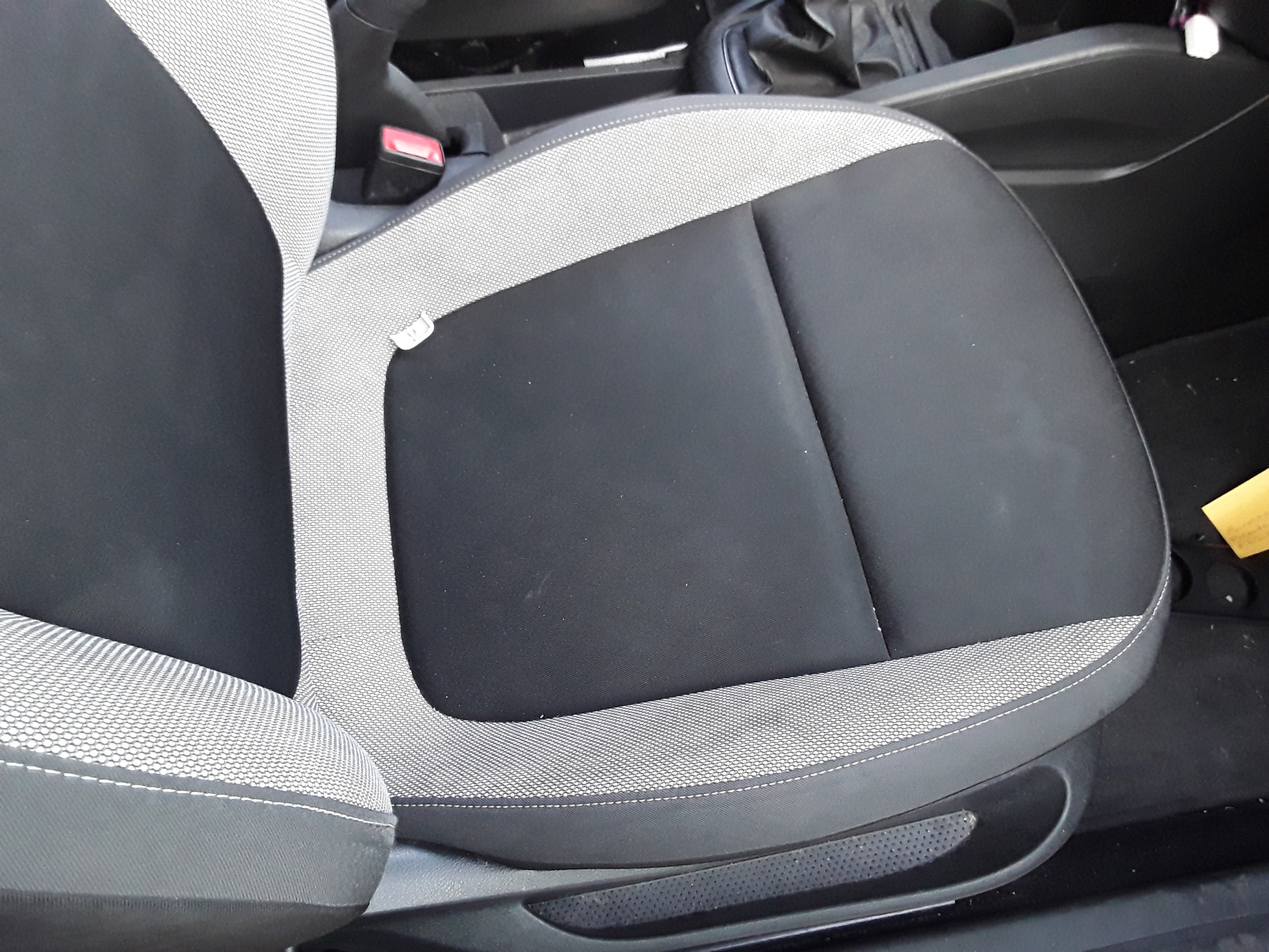 Asiento delantero derecho, foto 1 de 2