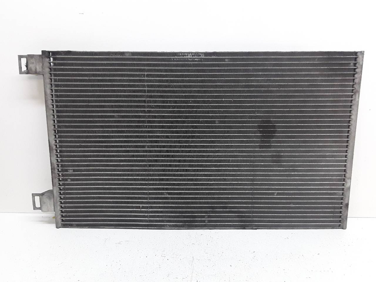 Condensador / radiador aire acondicionado, foto 1 de 2