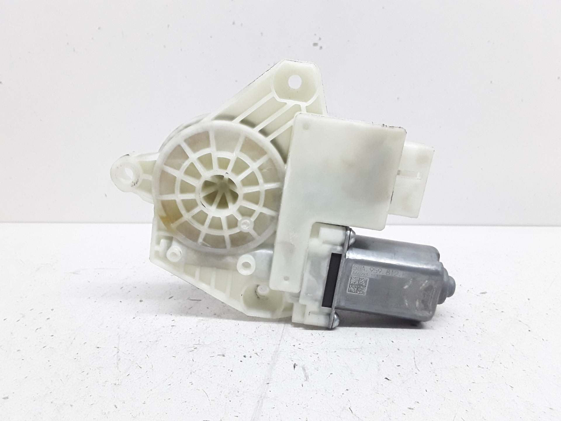 Motor elevalunas delantero derecho, foto 1 de 3