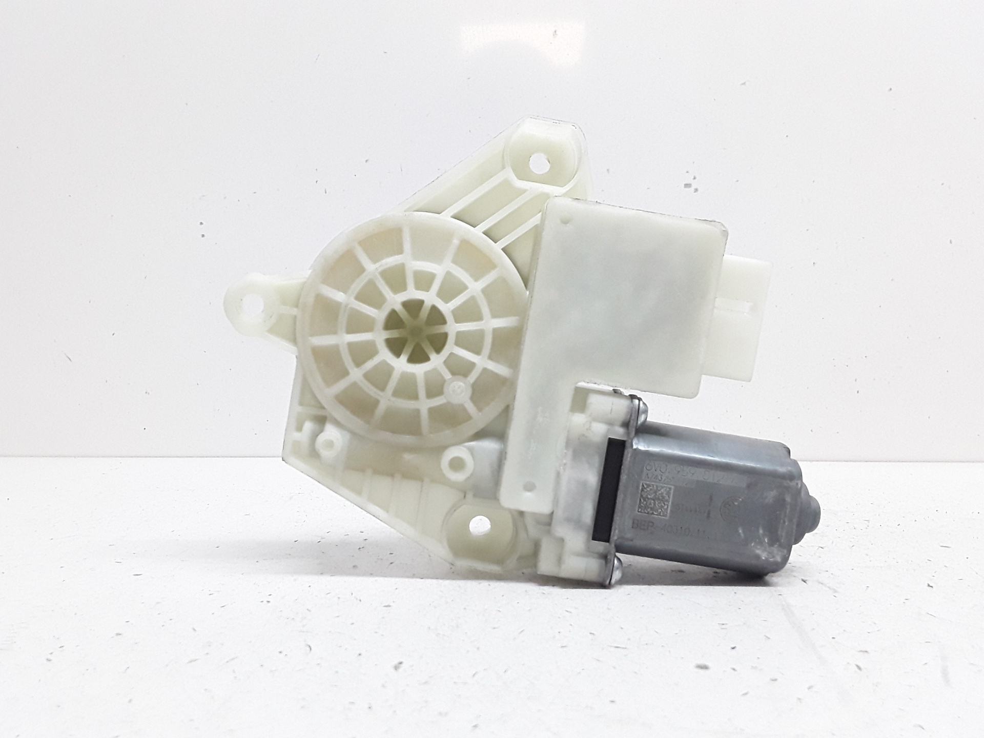 Motor elevalunas trasero derecho, foto 1 de 3