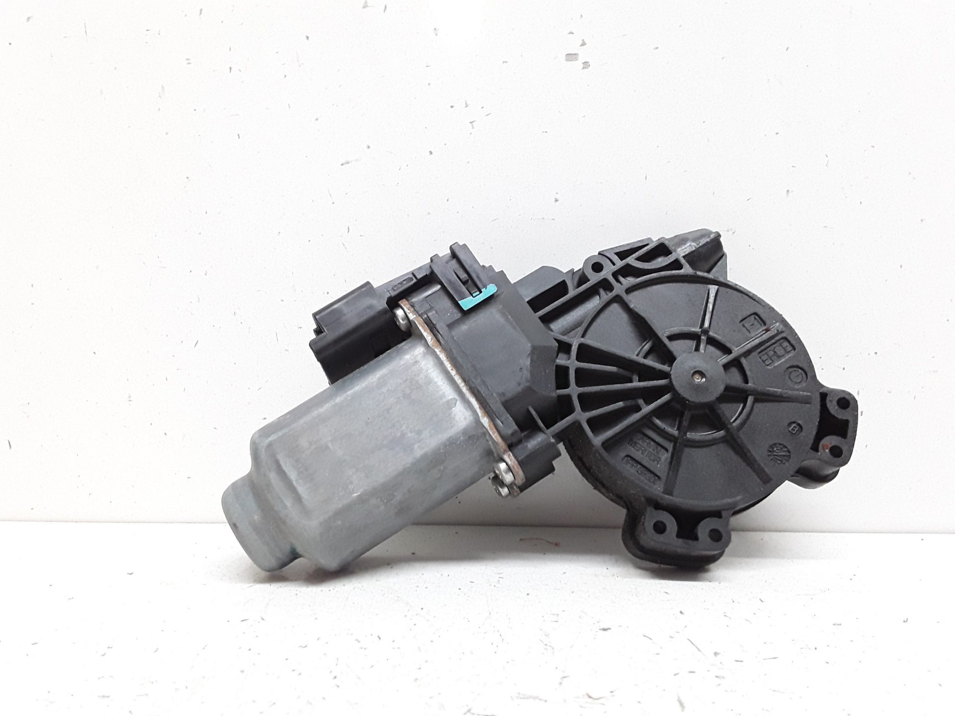 Motor elevalunas delantero izquierdo