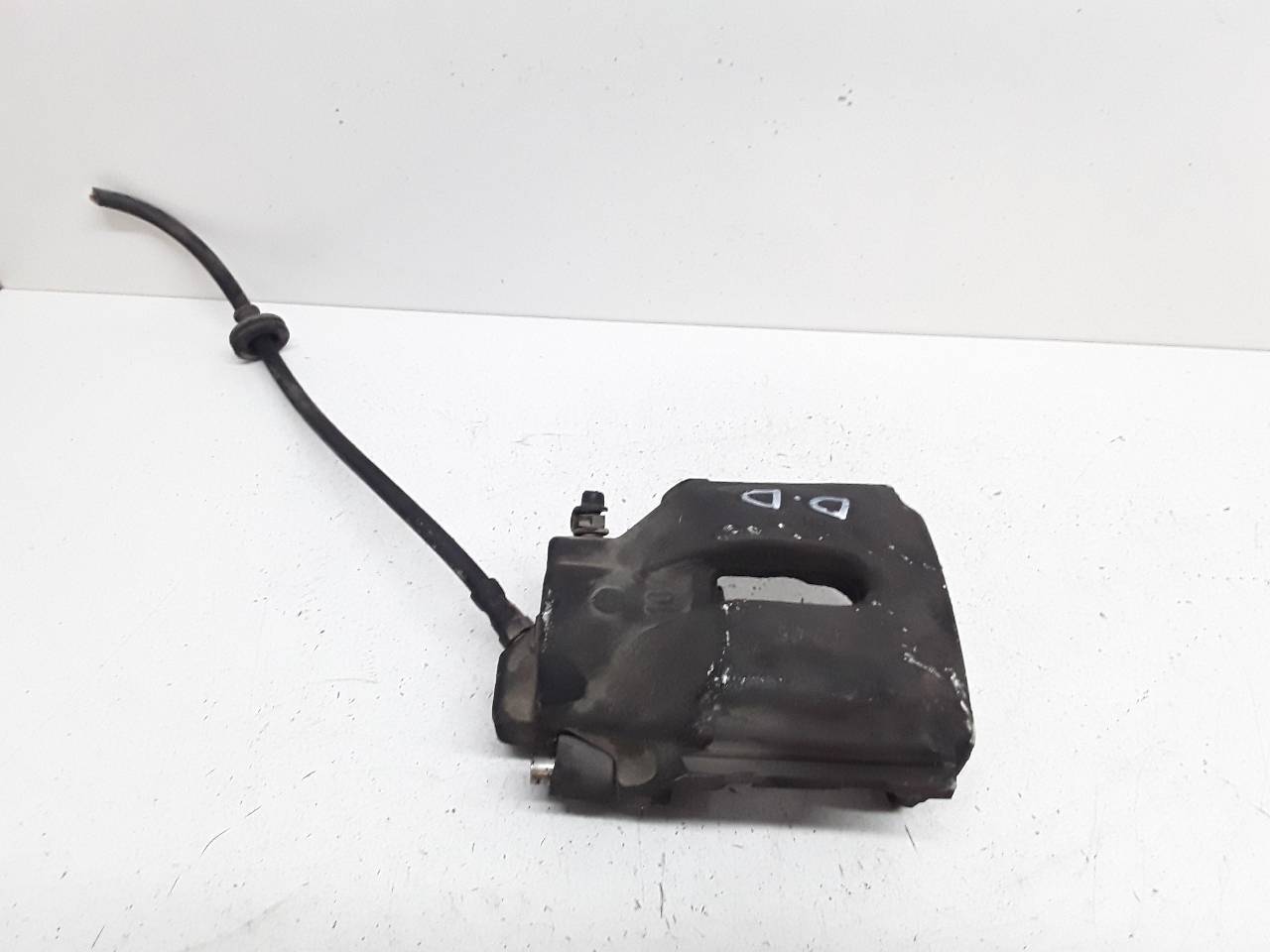 Pinza de freno delantera derecha