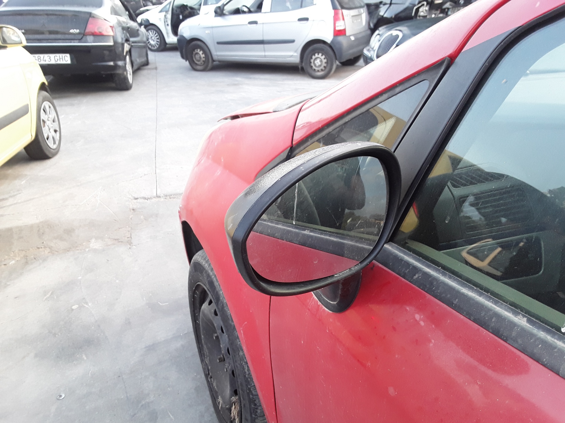 Retrovisor izquierdo