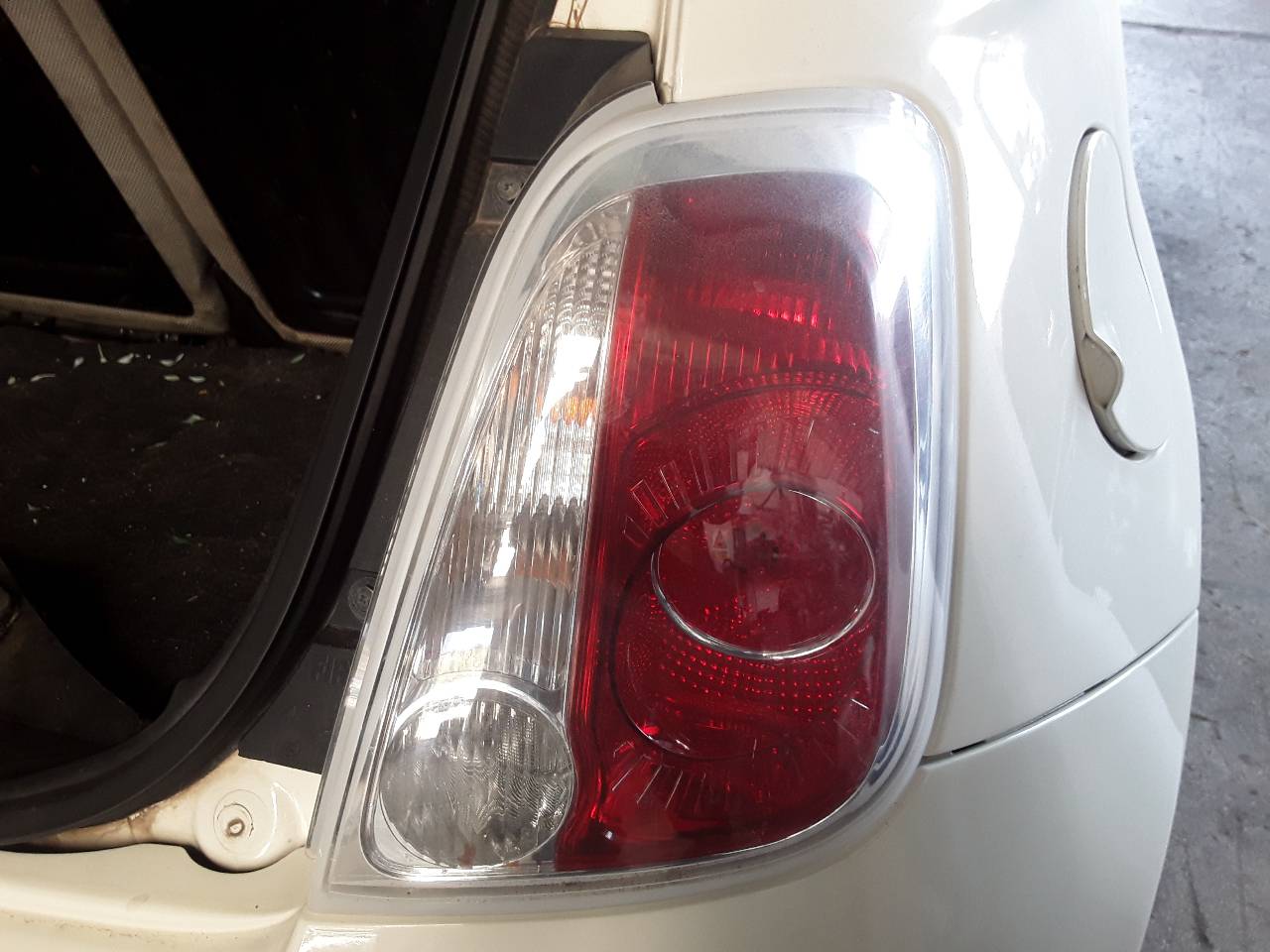 Piloto trasero derecho
