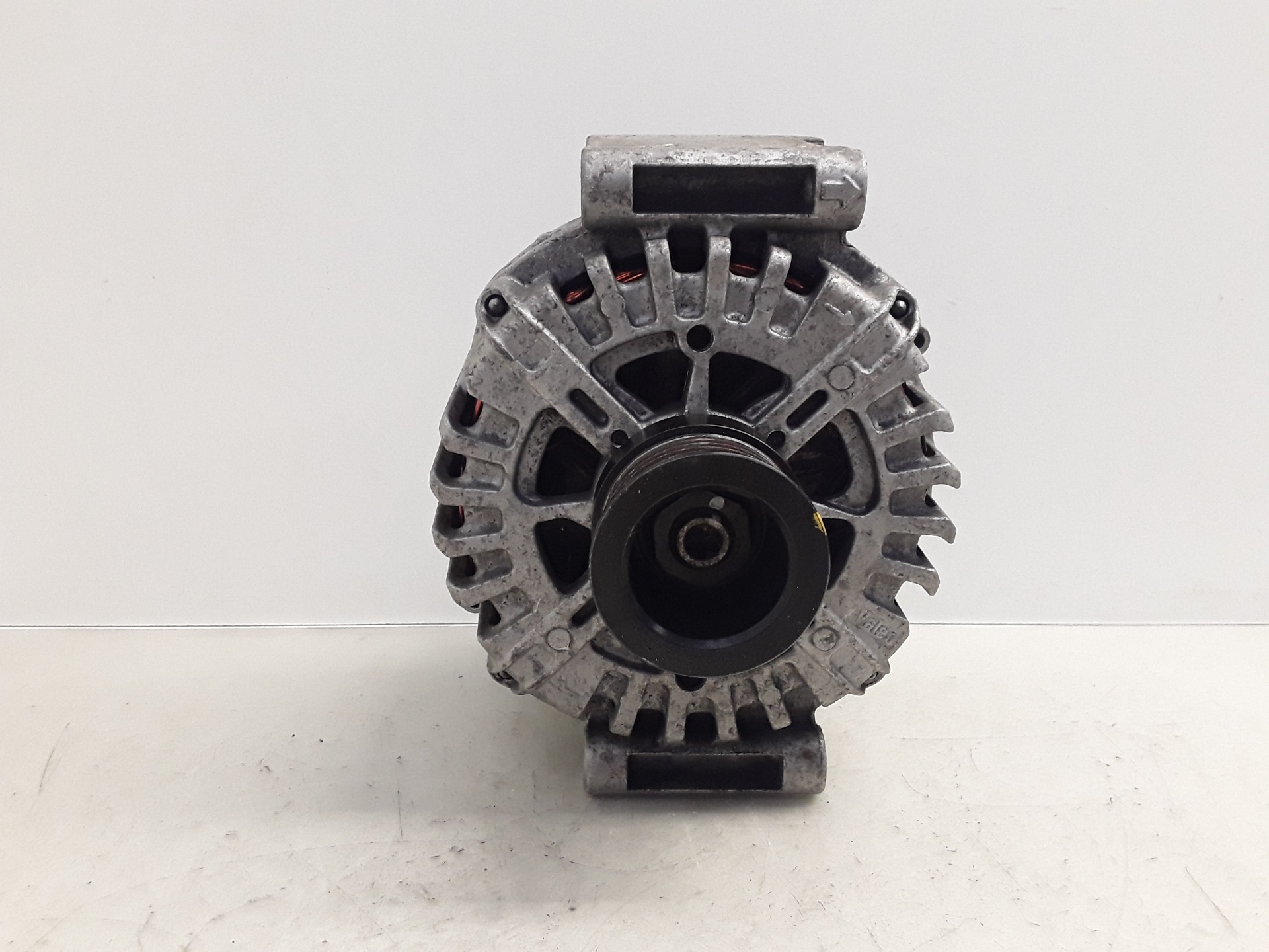 Alternador, foto 1 de 4