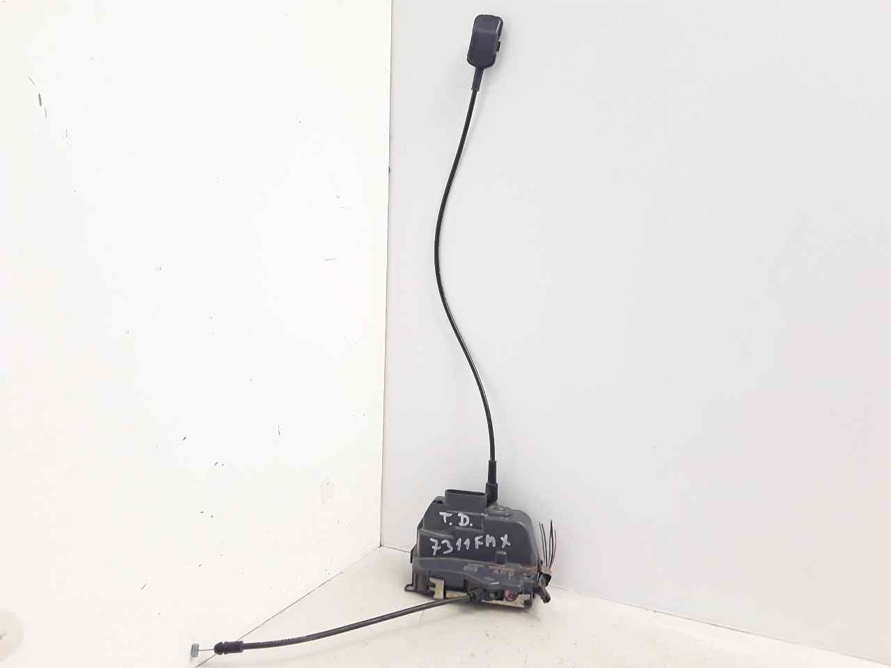 Cerradura puerta trasera derecha